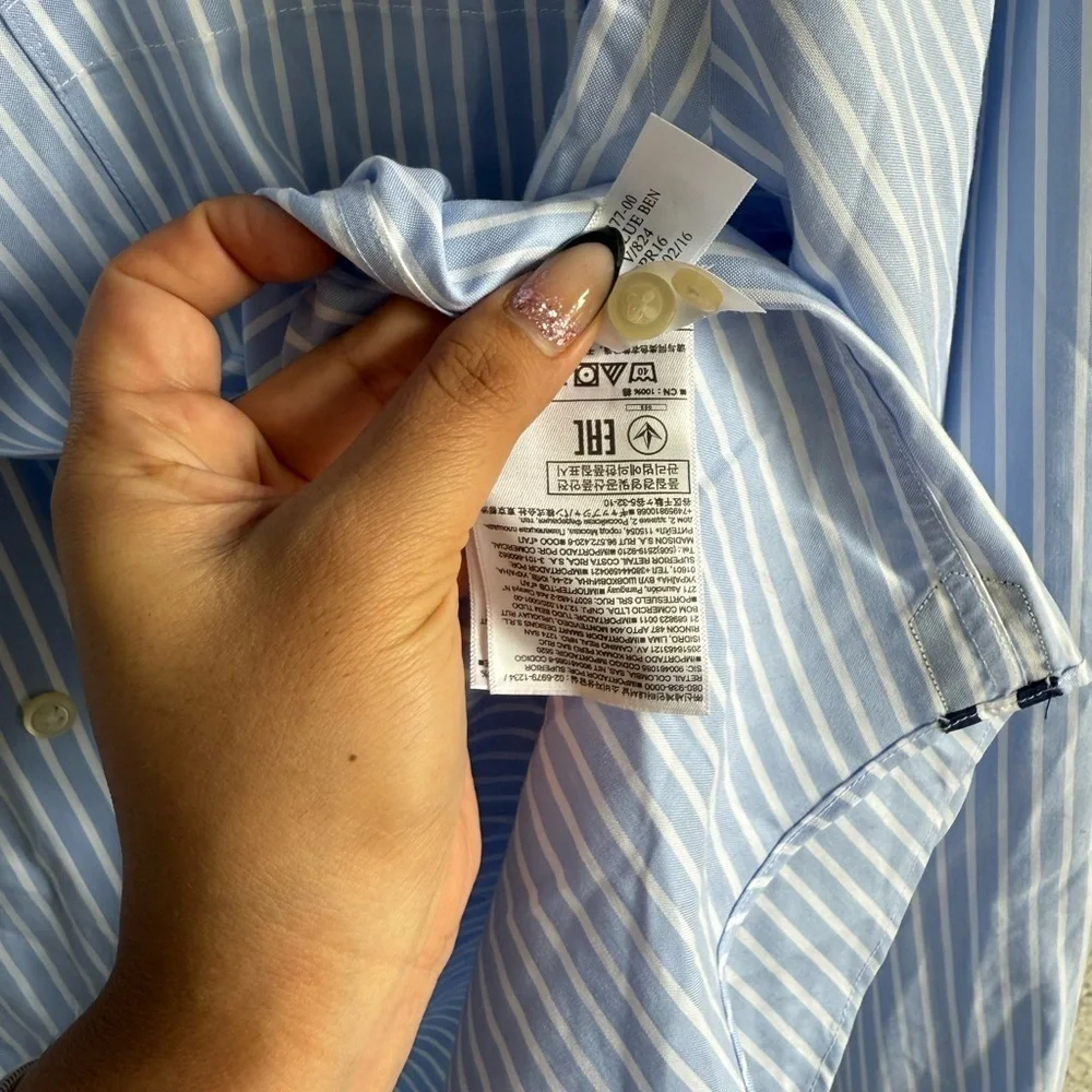 Banana Republic Blue and White Dress Shirt with Pinstripes
